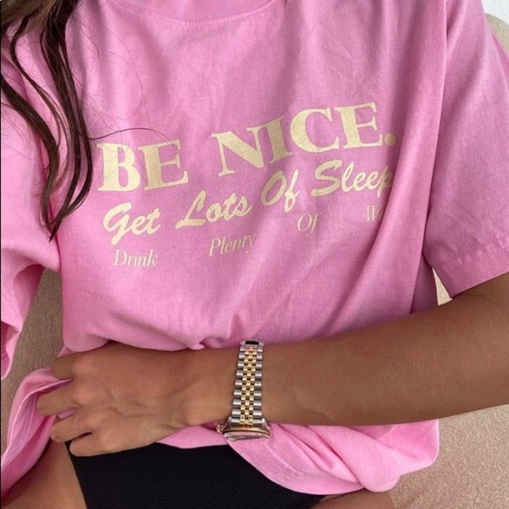 Sporty & Rich Be Nice T Shirt - Bubble Gum